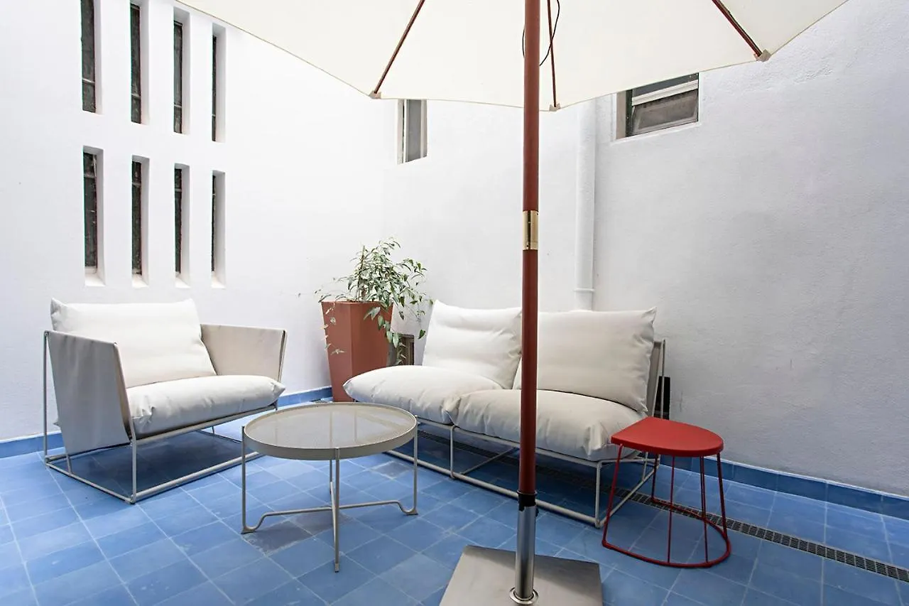 Piso Azul Premium Apartments In Bairro Alto By Lovelystay Lisbona Portogallo