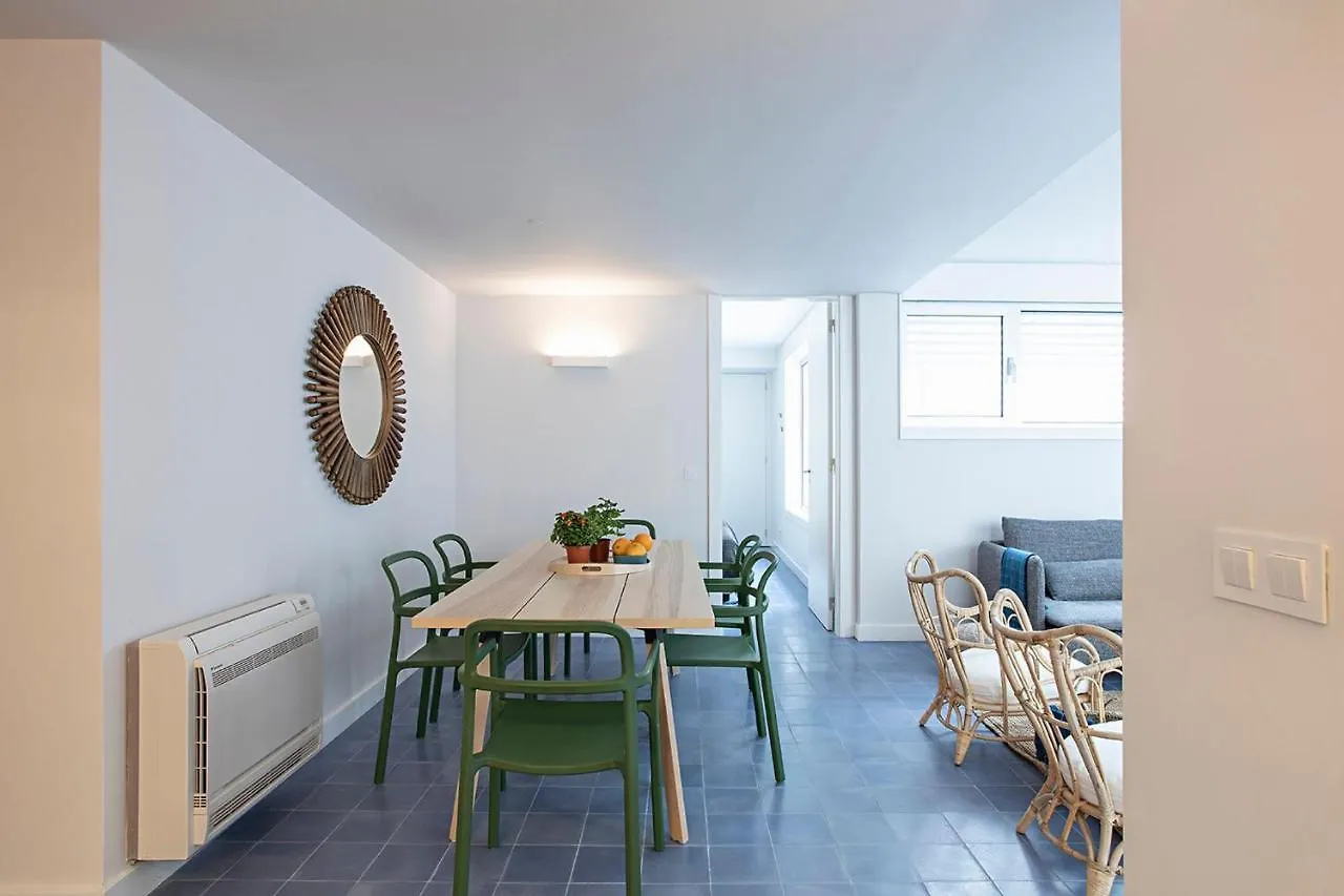 Piso Azul Premium Apartments In Bairro Alto By Lovelystay Lisbona